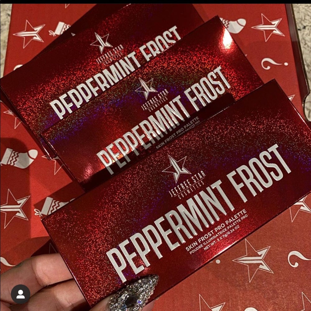 Peppermint frost palette (from the deluxe box)